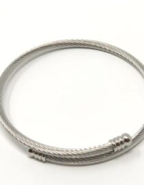 Expanding Cable Bracelet